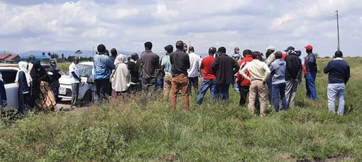 Eviction victims stranded on KBC land after Komarock Housing Society dismissed their attempts to invade the parcel in Machakos on Monday.