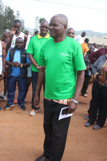 Athletics Kenya Nyanza North chairman Joseph Ochieng addressing athletes 