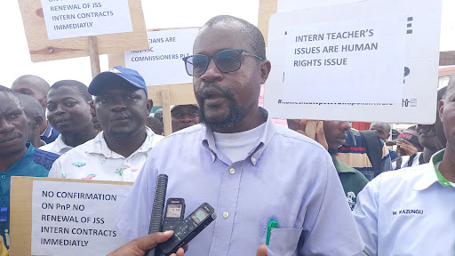 Human Rights Agenda Public Complaint Officer Mwinyihaji Chamosi speaks in an interview at Ulunda town in Msambweni, Kwale County on Tuesday, December 5, 2023.